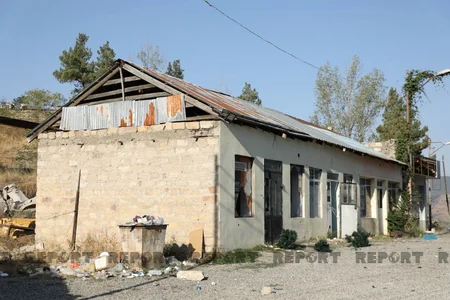 Город Лачын, подвергшийся армянскому вандализму