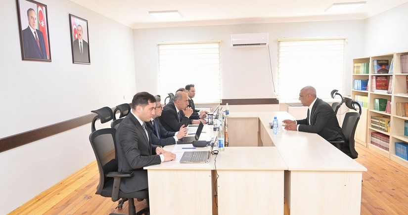 Elm və təhsil naziri Astarada vətəndaşları qəbul edib