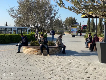 BNA skamya və digər oturacaq yerlərindən istifadəyə qadağa qoydu