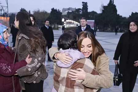 Dənizkənarı Milli Parkda “Zamanın səsini dinlə” fotosərgisinin açılışı olub