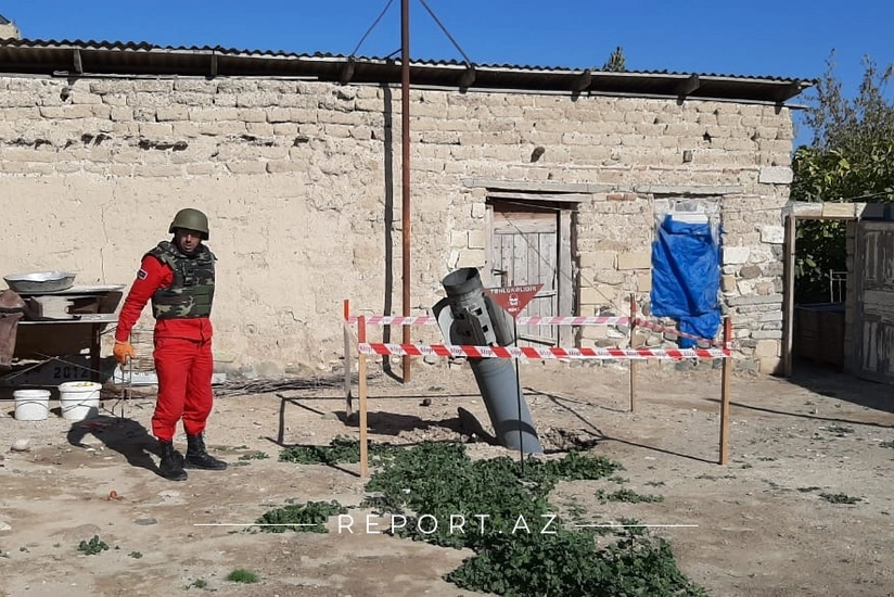 Enemy launches two Smerch missiles at Tapgaragoyunlu