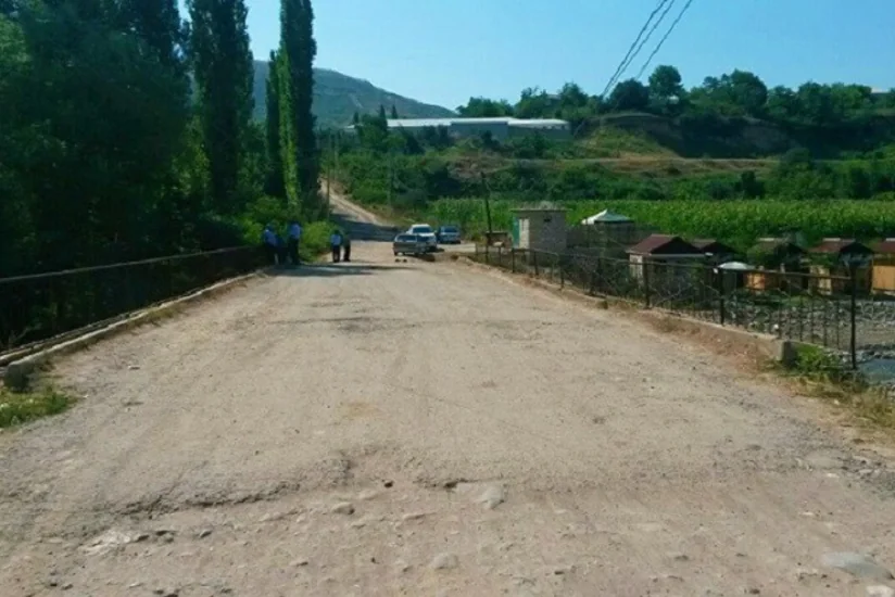 Tovuzda leysan yağışlarında qəzalı vəziyyətə düşən körpü bərpa edilib