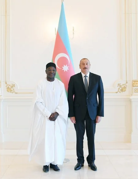 Prezident İlham Əliyev üç ölkənin yeni səfirinin etimadnaməsini qəbul edib - YENİLƏNİB-2