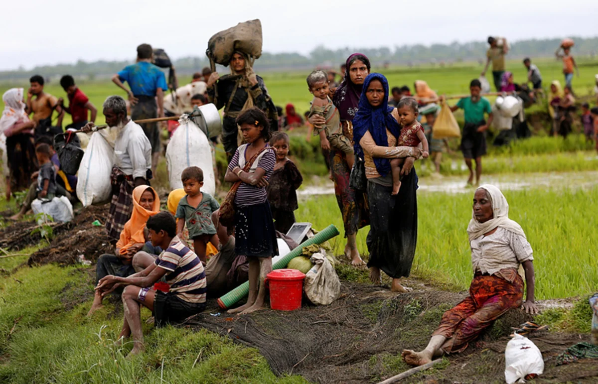 Myanmar offers to return hundreds of Rohingya refugees