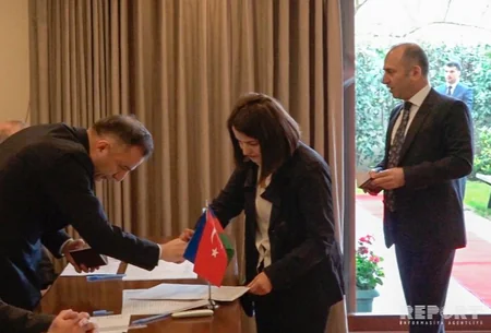 Azərbaycanın Türkiyədəki diplomatik nümayəndəliklərində səsvermə prosesi davam edir