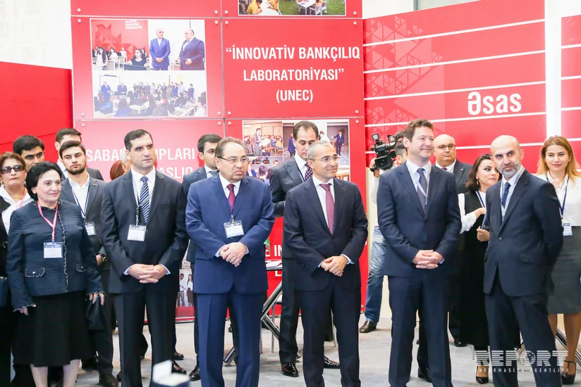 В Баку проходит 11-я Азербайджанская международная выставка Образование