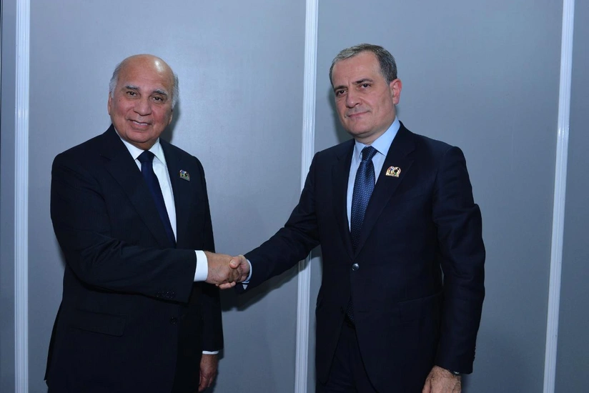 Ceyhun Bayramov iraqlı həmkarı ilə görüşüb