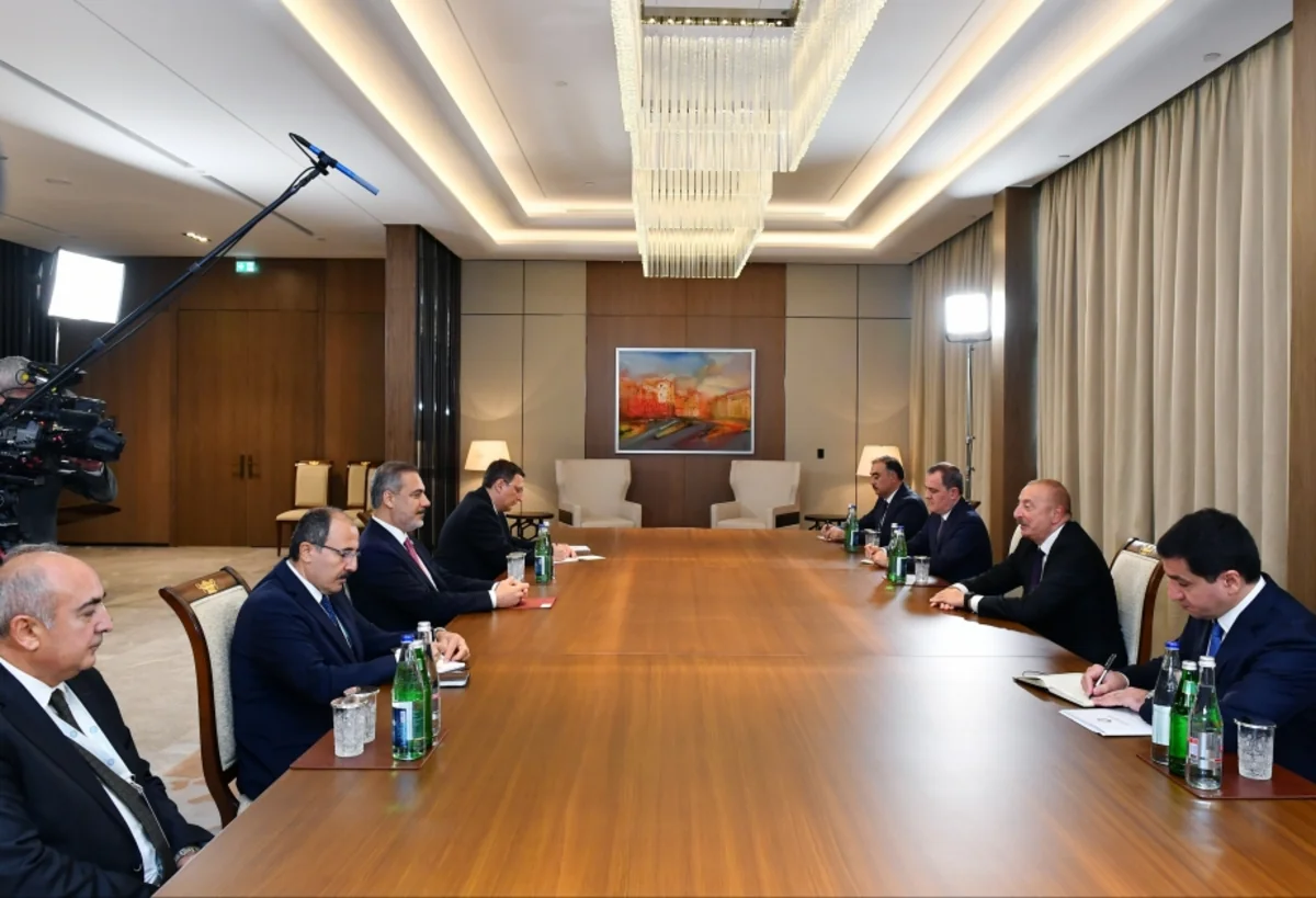 Prezident İlham Əliyev Türkiyənin xarici işlər nazirini qəbul edib - YENİLƏNİB