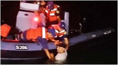 Dənizdə köməksiz qalan Lənkəran sakini xilas edilib