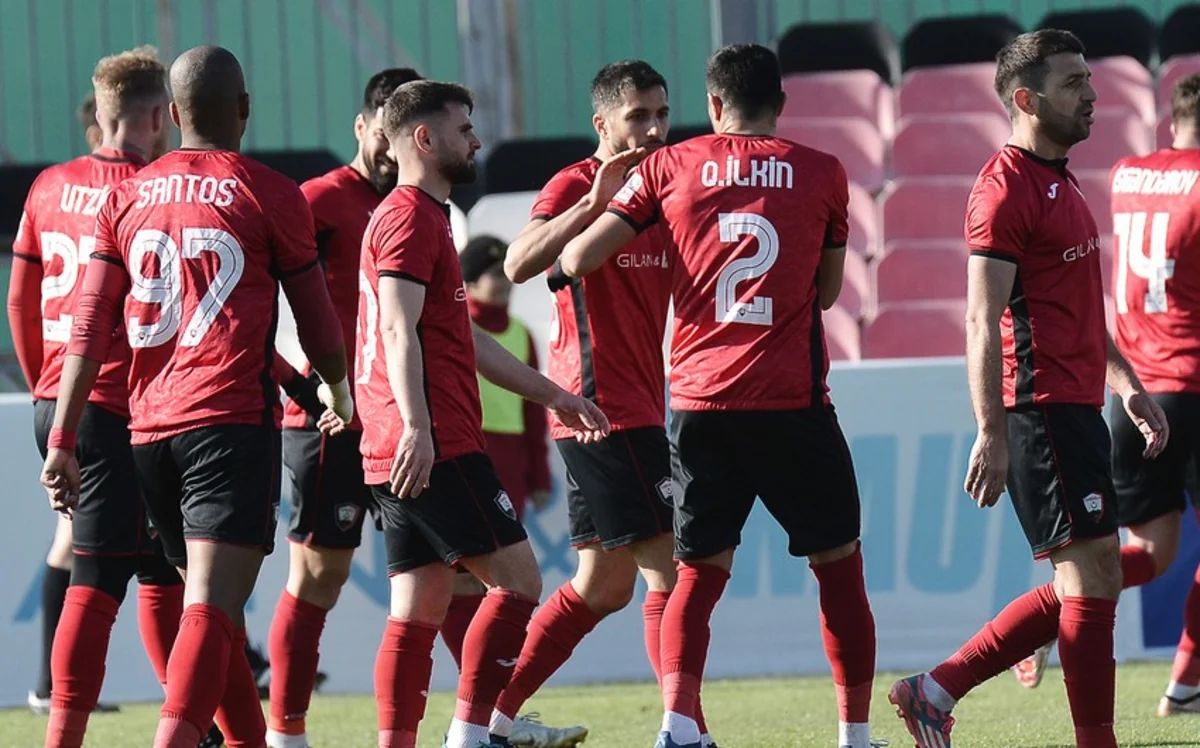 Qəbələnin üç futbolçusu Səbaillə oyunu buraxacaq