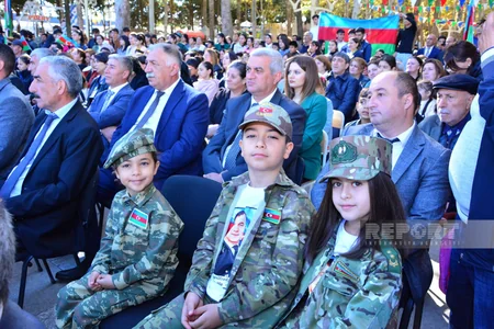 Zəfər Günü münasibətilə Qərb bölgəsinin bir çox rayonlarında təntənəli tədbirlər keçirilib