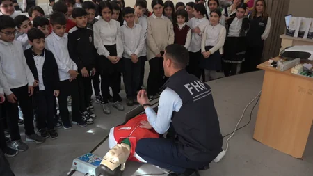 FHN məktəblərdə maarifləndirmə tədbirləri keçirir