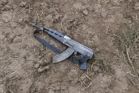 Armed persons violating Azerbaijani border open fire on border guards, SBS head arrives at scene
