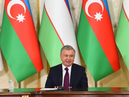 İlham Əliyev və Şavkat Mirziyoyev mətbuata bəyanatlarla çıxış ediblər - YENİLƏNİB
