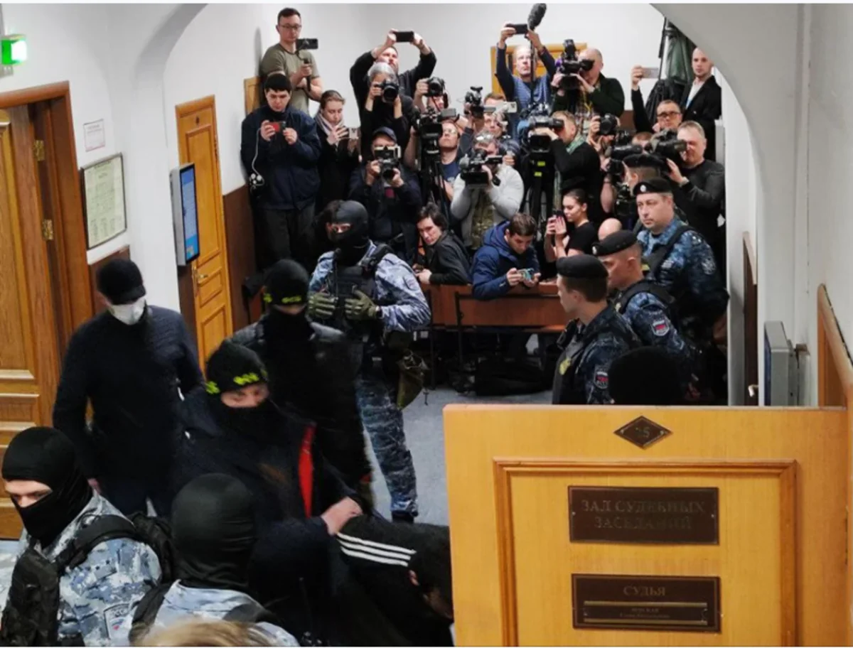 Rusiyada terror aktı törətməkdə şübhəli bilinənlər barəsində 2 ay müddətinə həbs qətimkan tədbiri seçilib