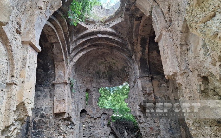 Şəkidə dövlət mühafizəsində olan min illik məbədin bərpaya ehtiyacı var