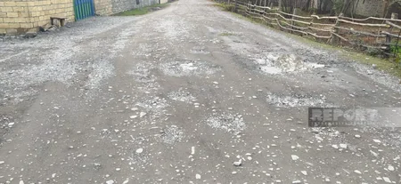 Oğuzun Mollalı kəndinin yol problemi - rəsmi qurum həll olunacağına vəd verir