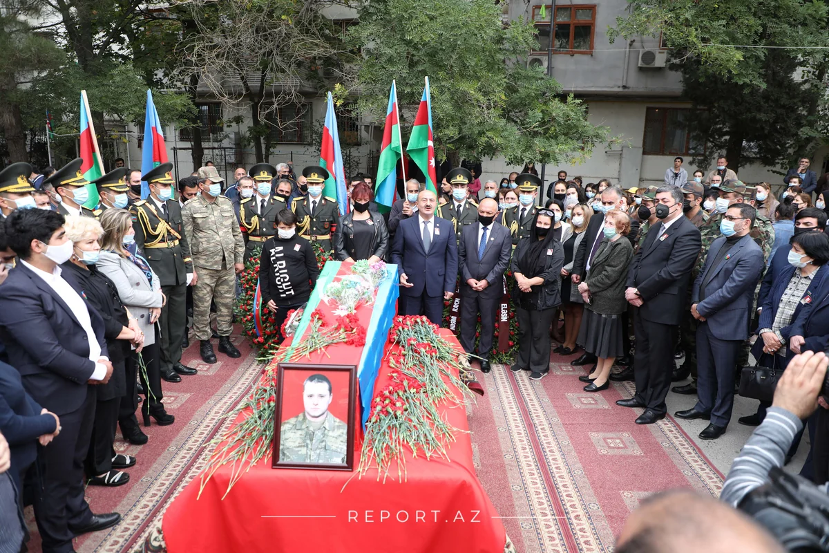 Şəhid Dmitri Solnsevin II Fəxri xiyabanda dəfn olunub