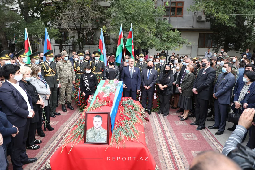 Şəhid Dmitri Solnsevin II Fəxri xiyabanda dəfn olunub