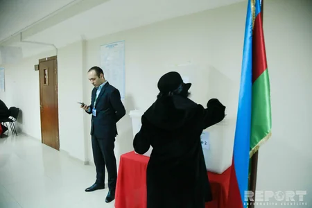 Азербайджанский народ выбирает членов муниципалитета - ФОТОРЕПОРТАЖ