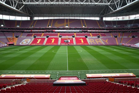Qalatasarayın stadionunda Azərbaycana dəstək şüarları yerləşdirildi