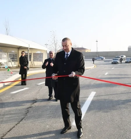 Prezident İlham Əliyev Bakı Ağ Şəhərdə mərkəzi bulvar küçəsinin açılışında iştirak edib - YENİLƏNİB-2