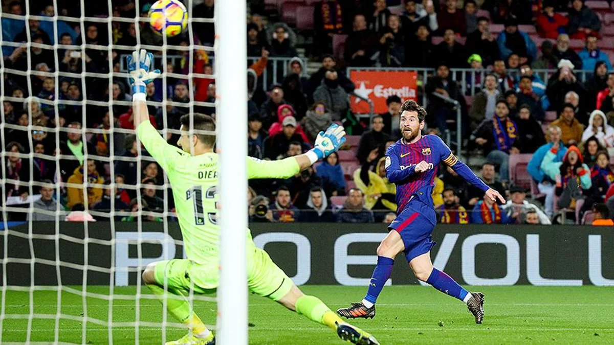 Messi Müllerin bir klubda vurduğu qol rekordunu üstələyib