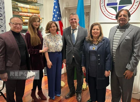 Azərbaycan səfiri nüfuzlu beynəlxalq mükafatla təltif olunub