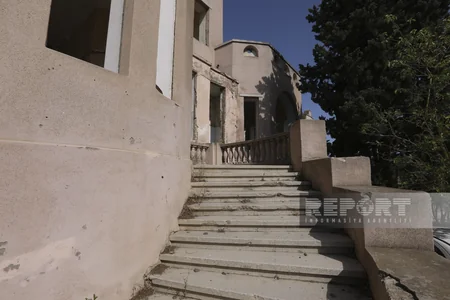 Tərk edilmiş tarixi sanatoriya: Divarları dağılan tikili tarixə qovuşacaq? - REPORTAJ