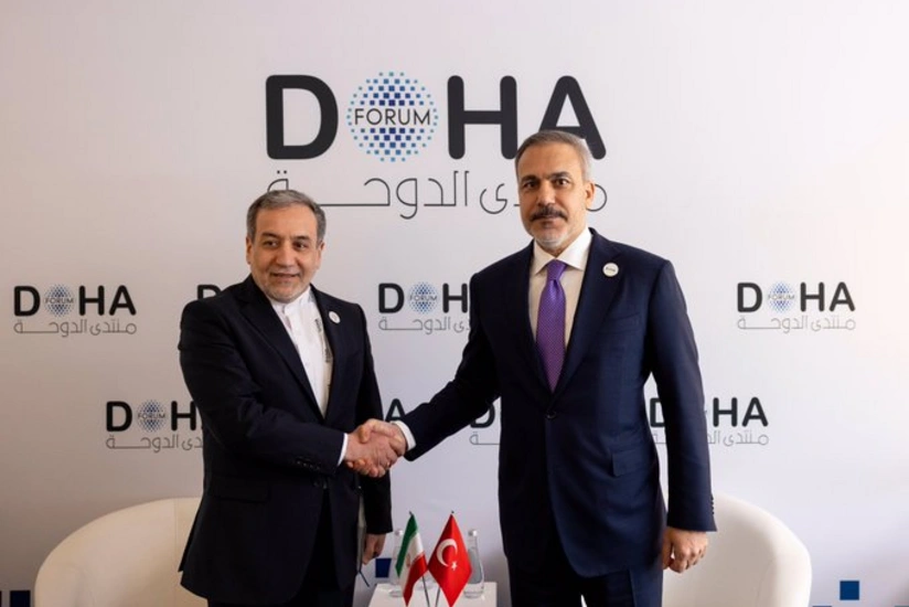 Hakan Fidan Dohada iranlı həmkarı Abbas Əraqçi ilə görüşüb