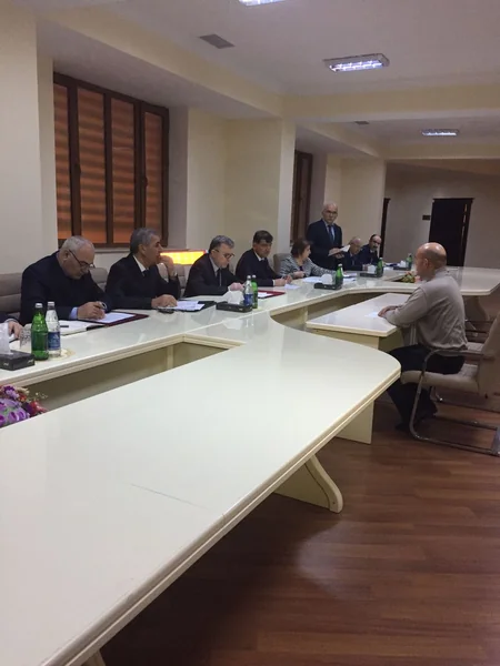 Ekologiya və təbii sərvətlər naziri Kürdəmirdə vətəndaşları qəbul edib