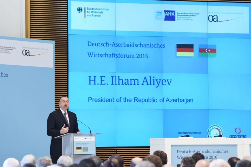 Prezident İlham Əliyev Berlində Azərbaycan-Almaniya İqtisadi Forumunun açılışında iştirak edib