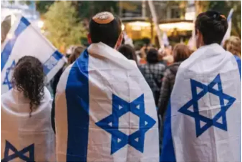 Сотни людей у штаб-квартиры ООН требуют освободить удерживаемых ХАМАС израильтян