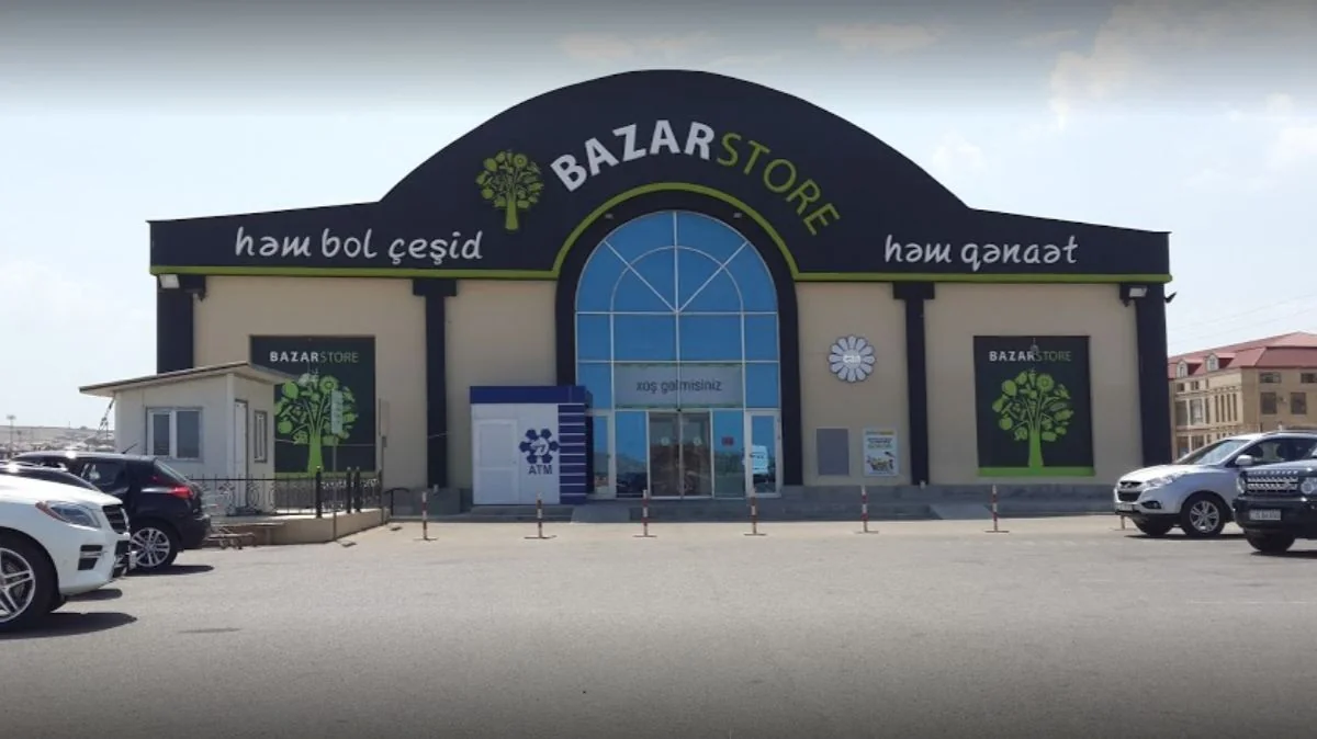 “Bazarstore”da müştərinin 30 min manatlıq qızılları oğurlanıb