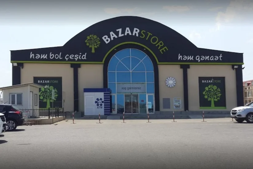 “Bazarstore”da müştərinin 30 min manatlıq qızılları oğurlanıb