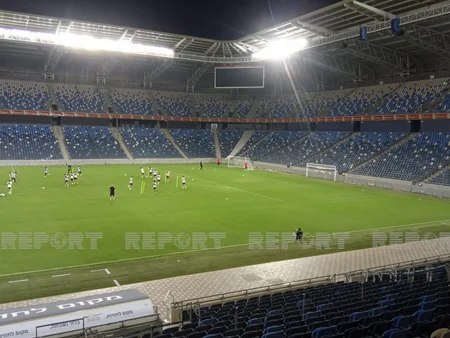 Neftçi Sammi Ofer stadionunda məşqə çıxıb