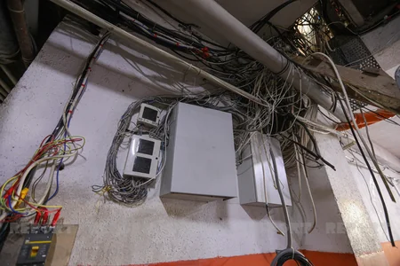 Bakıda 4 binanın elektrik problemi: Dörd dəfə yanğın baş verib, beşincidən qorxuruq - REPORTAJ