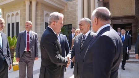 Ceyhun Bayramov Bağdadda İraq Nümayəndələr Şurasının sədri ilə görüşüb