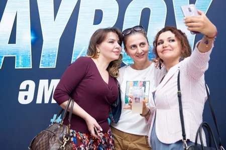 “CinemaPlus”da “Playboy əməliyyatçı” filminin azərbaycan dilində nümayişi keçirilib - VİDEO