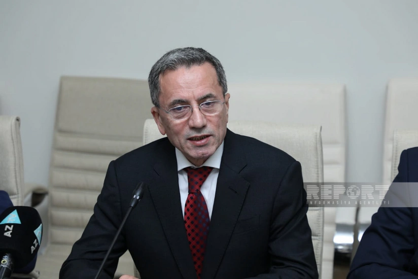 Güneyli milli fəal Əhməd Obalını döyən şəxs saxlanılıb