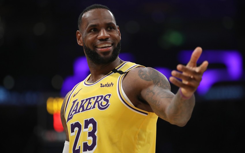 LeBron James sets historic record