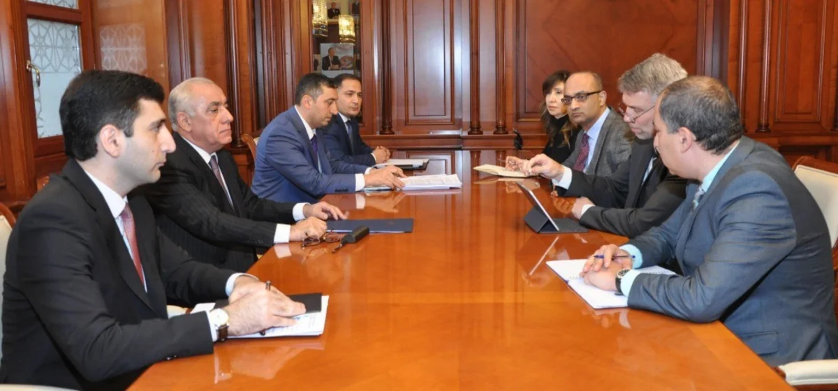 Baş Nazir Dünya Bankının Cənubi Qafqaz üzrə regional direktoru ilə görüşüb