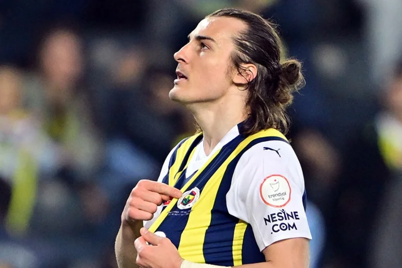 Fənərbağçanın futbolçusu zədə səbəbindən 1 ay yaşıl meydanlardan kənar qalacaq