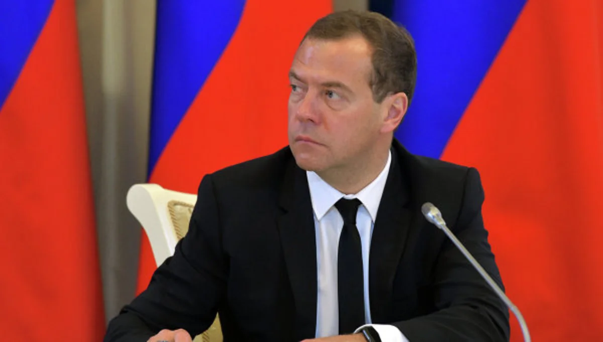 Medvedyev: Terrorizmlə mübarizə səyləri beynəlxalq hüquqa söykənməlidir
