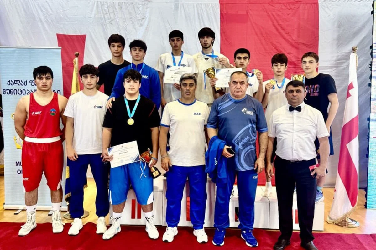 Azərbaycan boksçuları Gürcüstanda keçirilən beynəlxalq turnirdə 7 medal qazanıblar