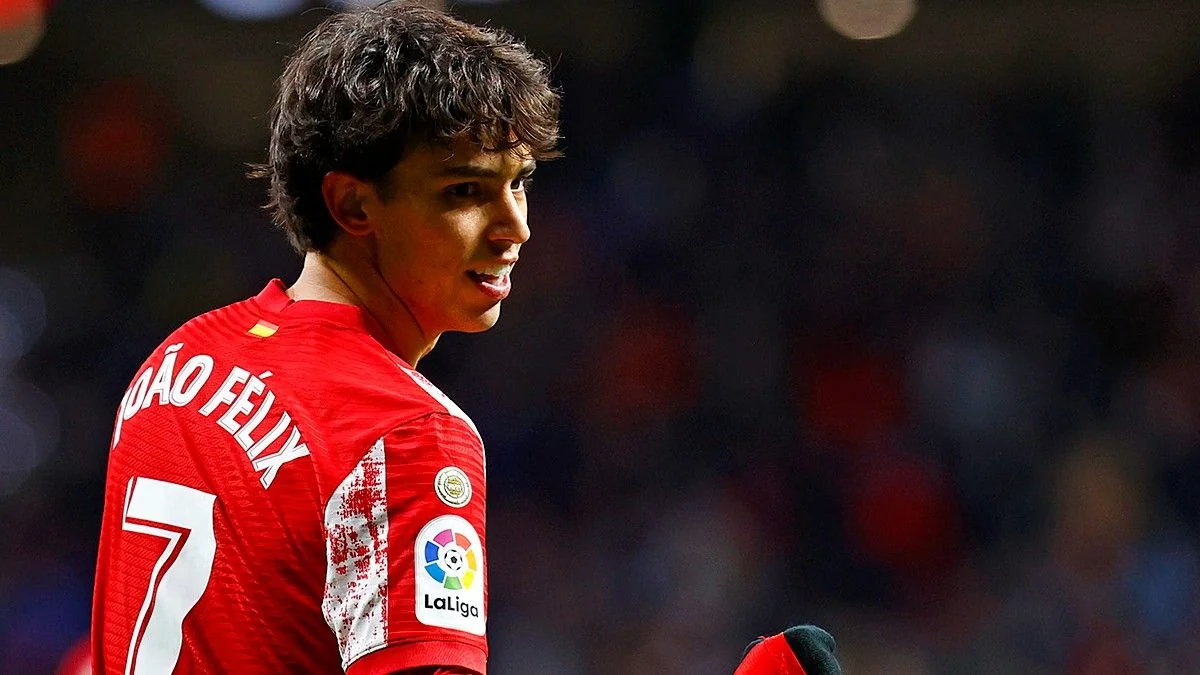 Çelsi portuqaliyalı futbolçunu Atletikoya qaytarıb