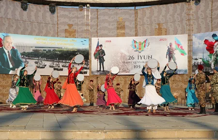 Silahlı Qüvvələr Günü münasibətilə Azərbaycan Ordusunda silsilə tədbirlər keçirilib