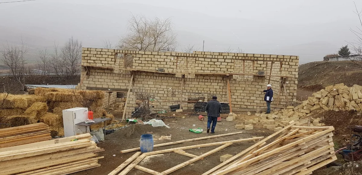 Gədəbəydə qanunsuz tikintinin qarşısı alınıb