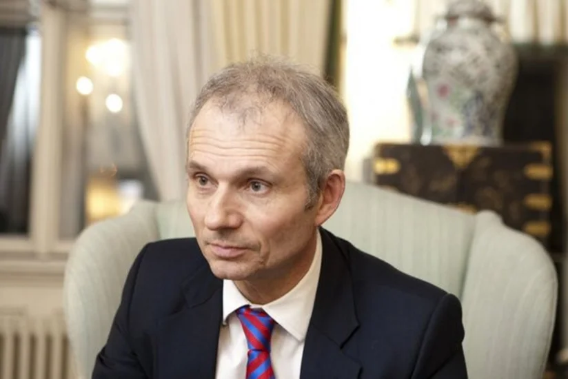Лидингтон: Наличие карабахского конфликта вредит стабильности как региона, так и Европы