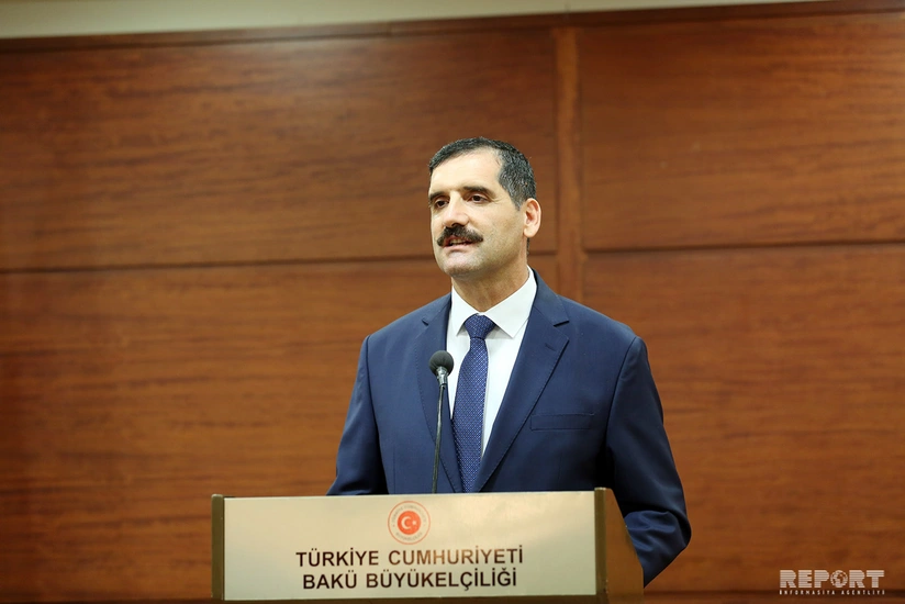 Turkey' ambassador attends symposium of ADA University